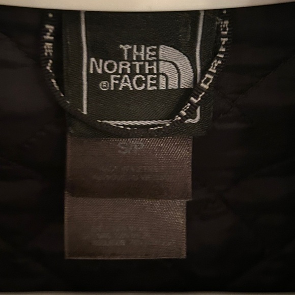 The North Face Black Quilted Jacket, size S - Picture 7 of 13